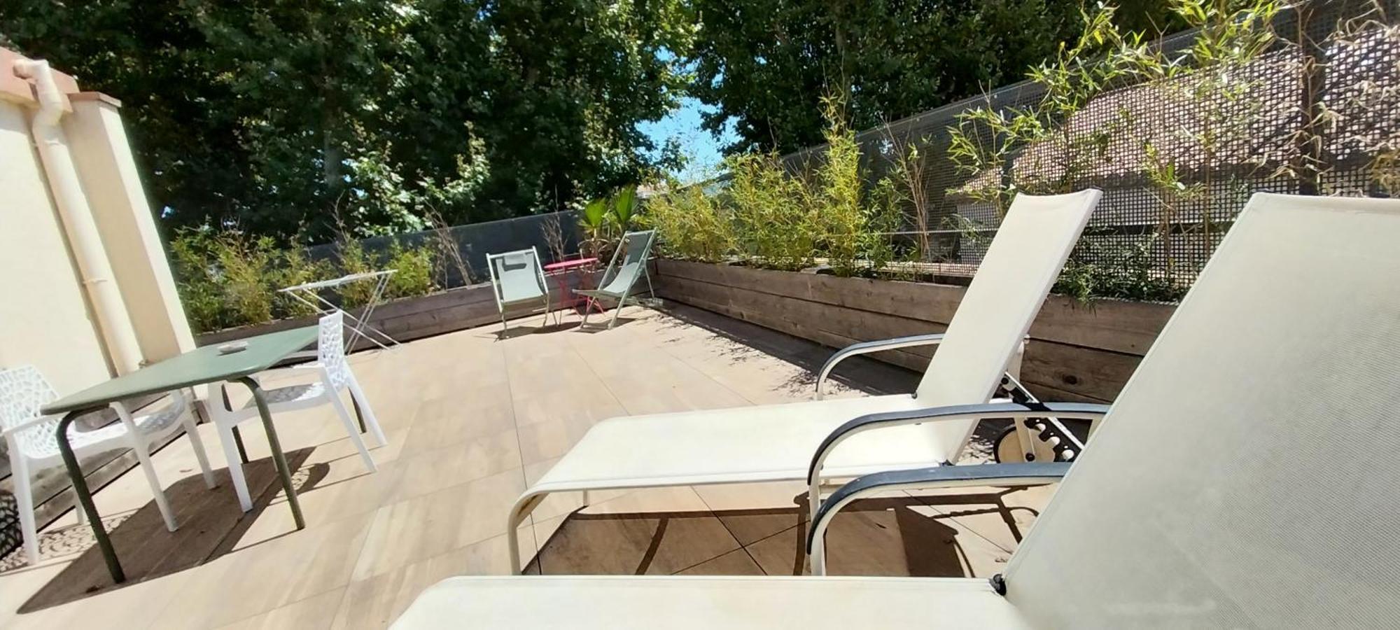 Studio Avec Terrasse Arles Buitenkant foto